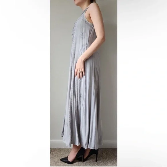 Vintage Embroidered Ice Blue Renaissance/ Fairy Dress - Picture 4 of 11